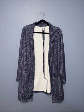 LuLaRoe | Navy Printed Blazer | Size Medium